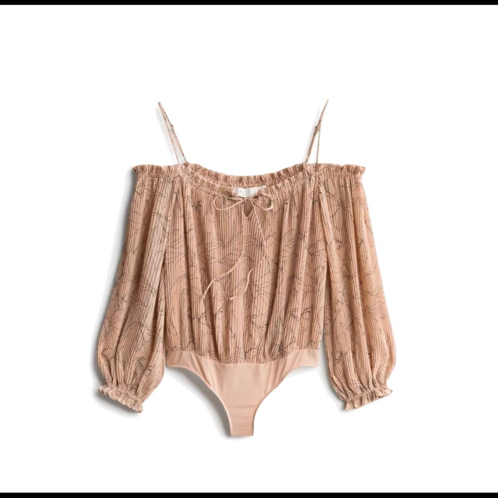 Coleman off the shoulder top